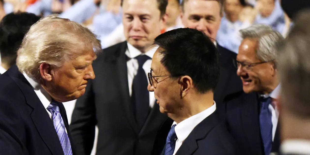 Auto industry urges Trump to bar Chinese automakers in U.S. ahead of Xi visit